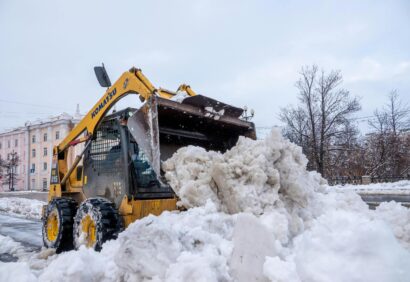 city snow removal vs private snow removal
